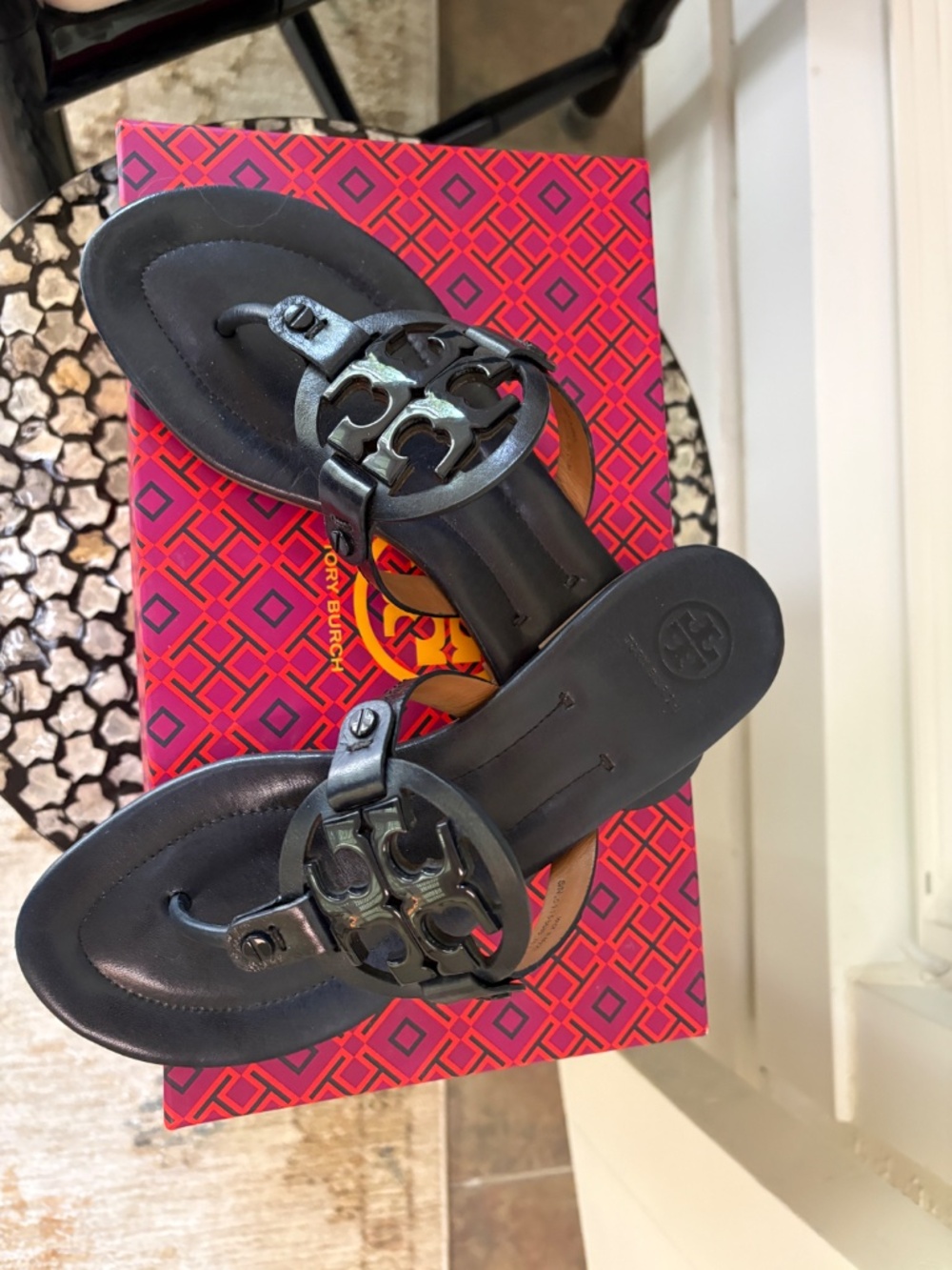 Tory Burch Miller Sandals Women's 7.5 Bright Navy NIB - Picture 2 of 8